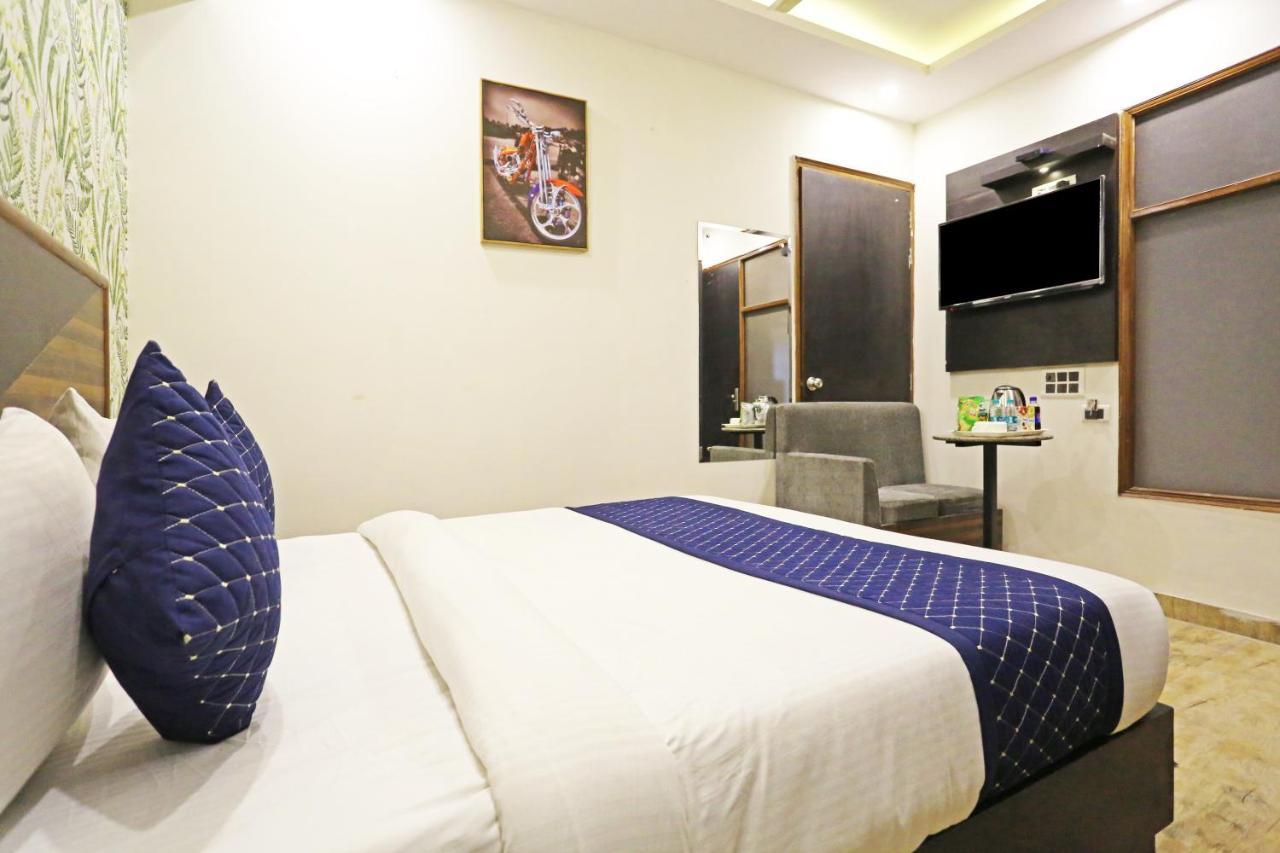 Hotel Gl Suites Near Delhi Airport New Delhi Exterior photo